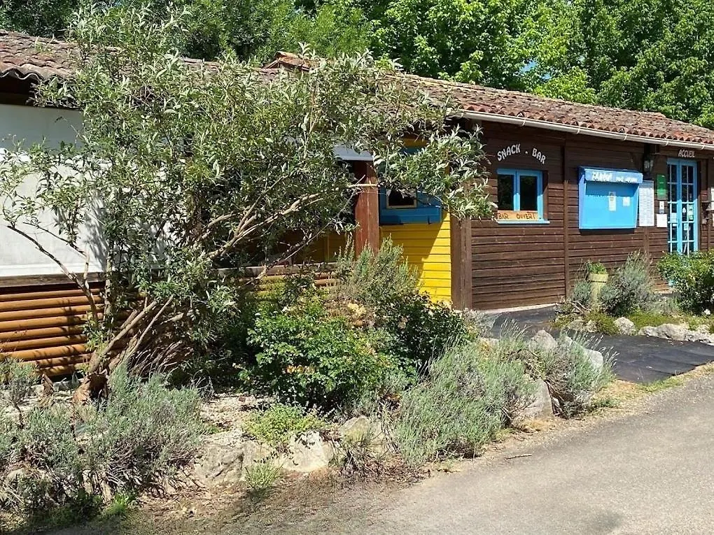 Camping Le Faucon D'Or Montricoux Kamp alanı