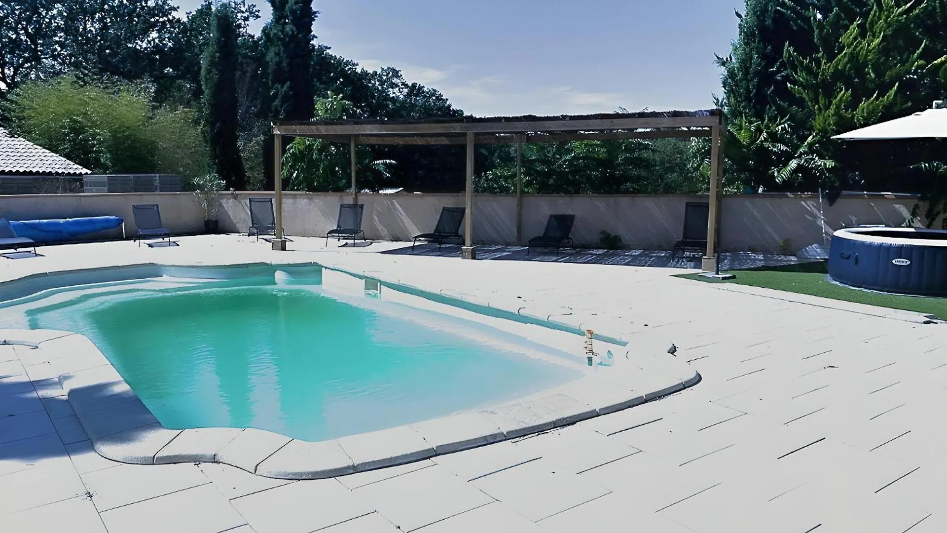Camping Le Faucon D'Or Montricoux 0*,